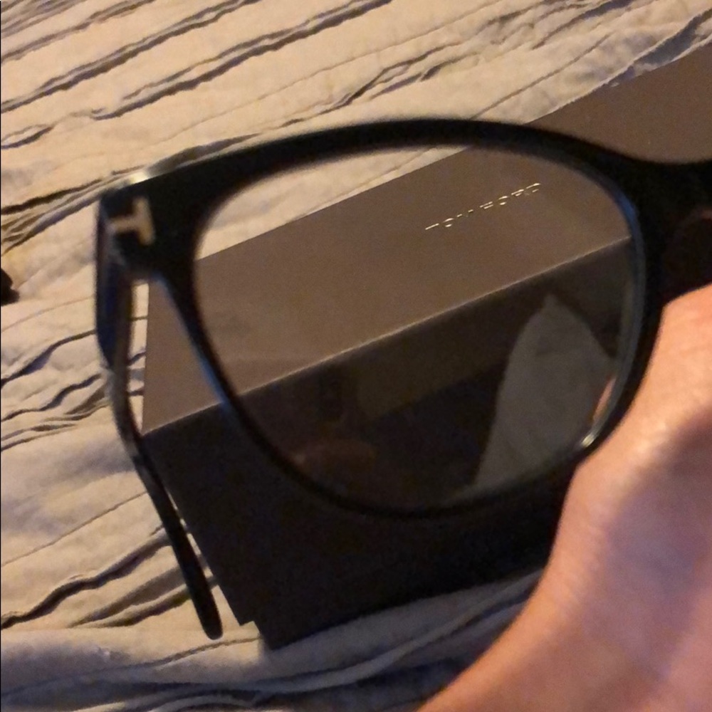 Eyeglasses - Picture 6 of 7